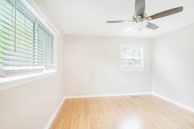 Foto del edificio - 511 Uzzle St