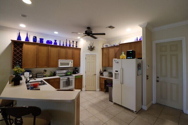 Foto del edificio - 1317-1321 Gleason Pkwy