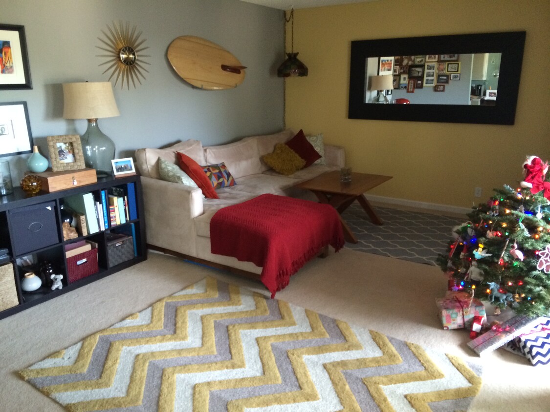 Living room - 8524 Via Mallorca