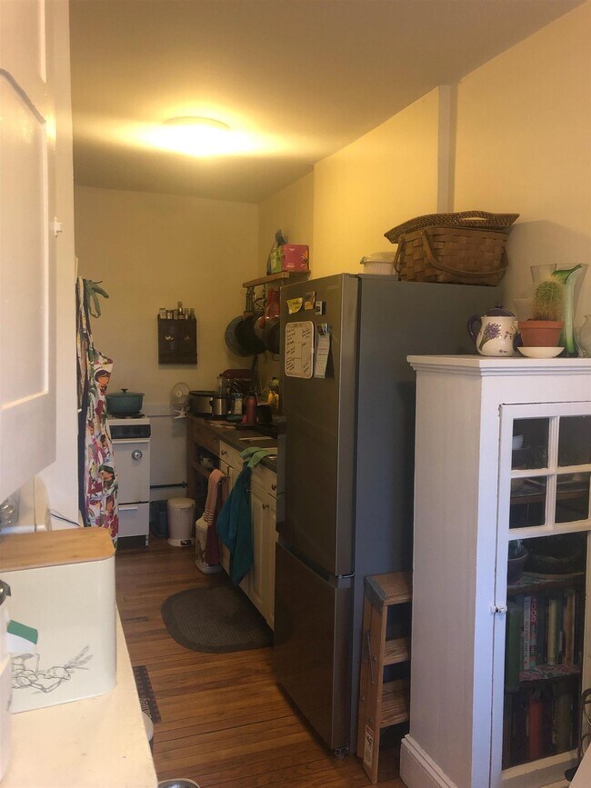 7 Haskell St Unit 3, Cambridge, MA 02140 Apartments in Cambridge, MA