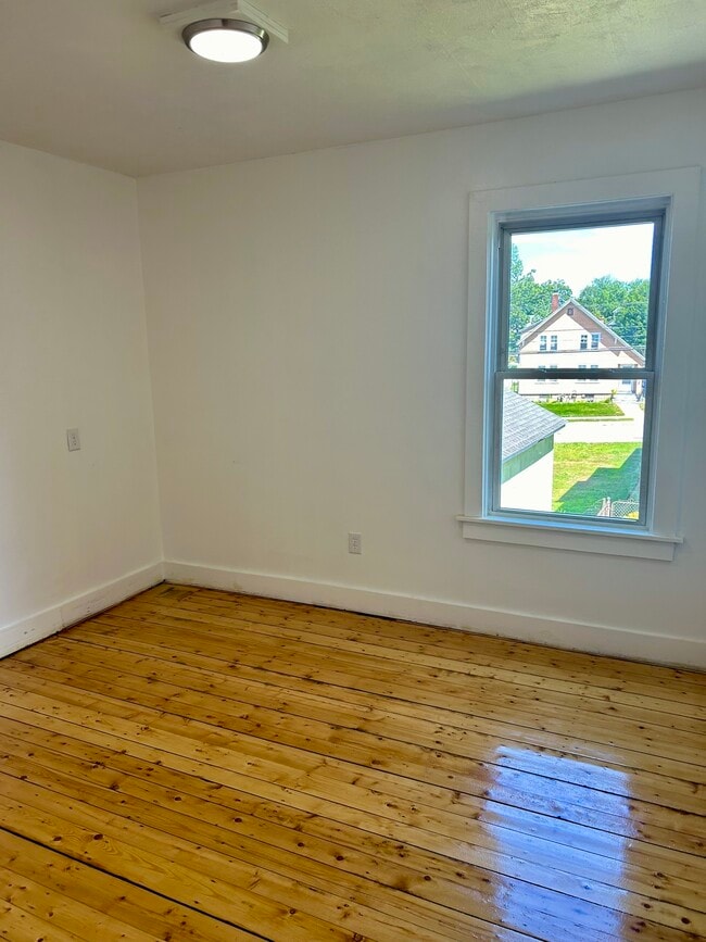 Building Photo - 59 Cotter Ct