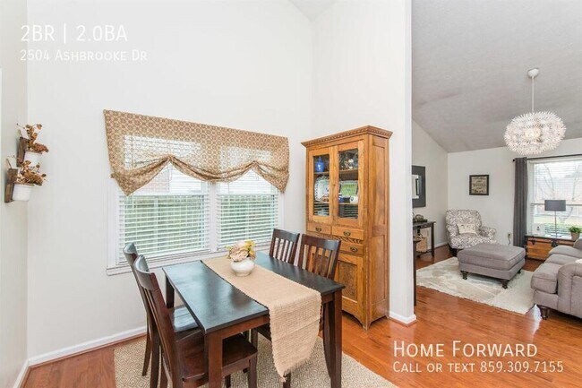 Foto del edificio - 2504 Ashbrooke Dr