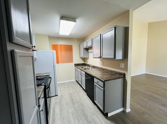 Foto del edificio - 1331 Firefly Cir