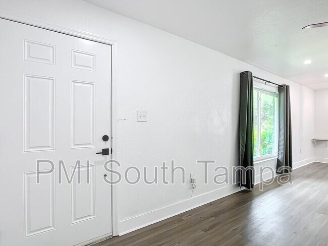 Foto del edificio - 6019 S 3rd St