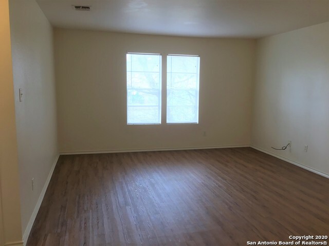Building Photo - 529 Dukeway Dr