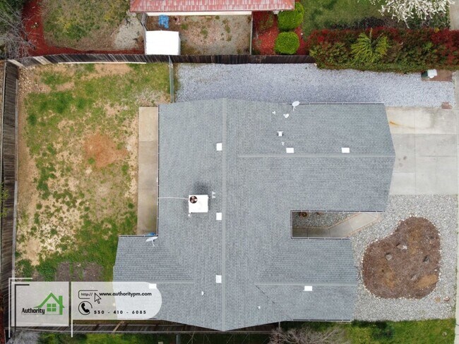 Building Photo - 3712 Canterbury Dr
