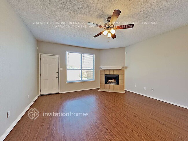 Foto del edificio - 6370 Rainwater Way