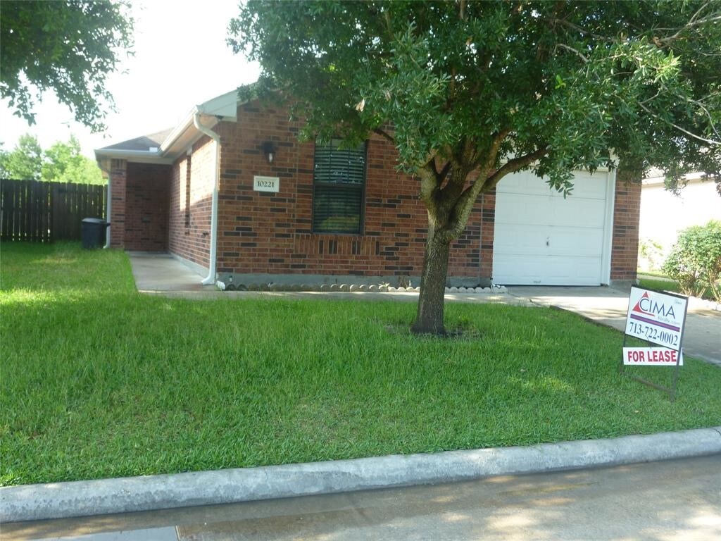 Primary Photo - 10221 Azalea Village Dr