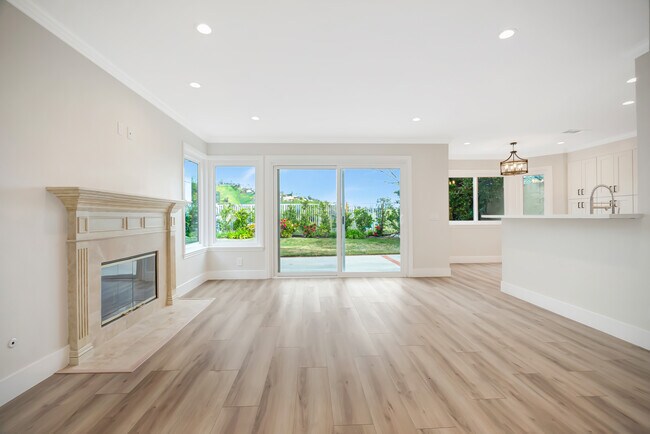 Foto del edificio - 4016 Cam Plano