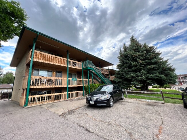 Foto del edificio - 6155 Simms St