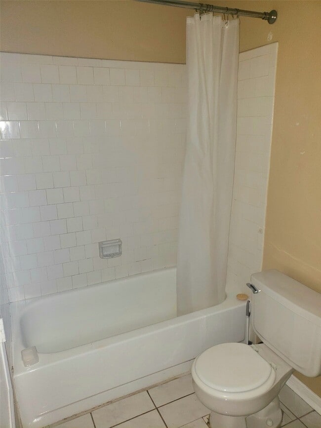 Building Photo - 11519 Highland Meadow Dr