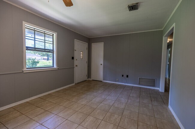 Foto del edificio - Charming Daphne 3 bedroom on County Road 6...