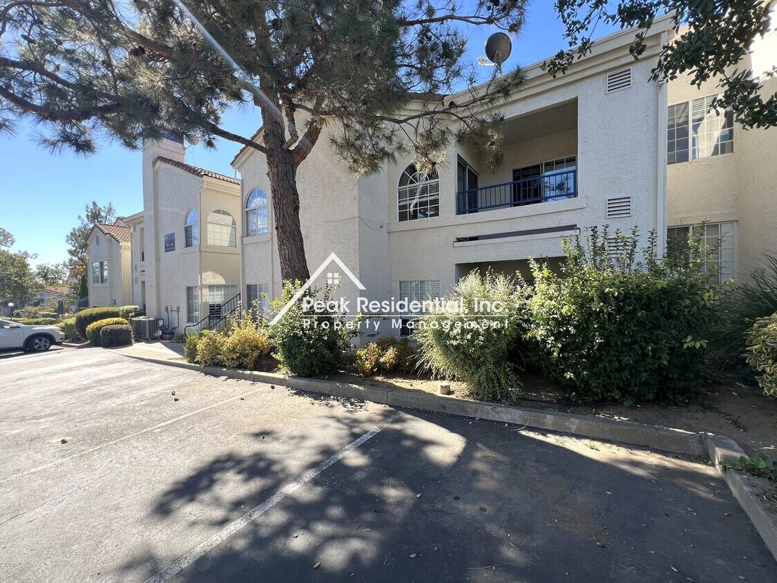 Primary Photo - Wonderful 2bd/2ba Rocklin Condo With One C...