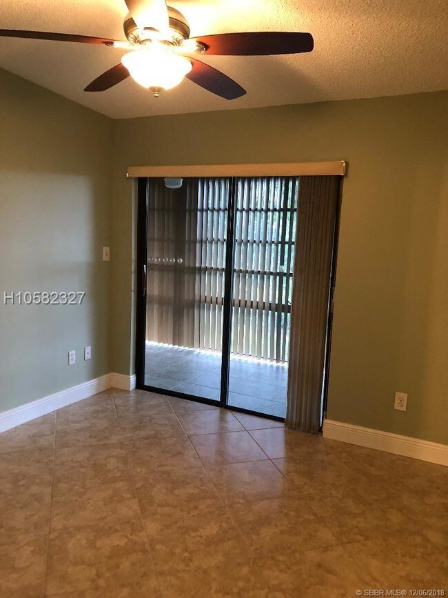 Building Photo - 9430 S Belfort Cir
