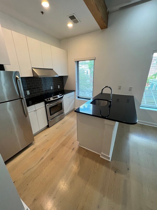 Foto del edificio - 418 N 25th St