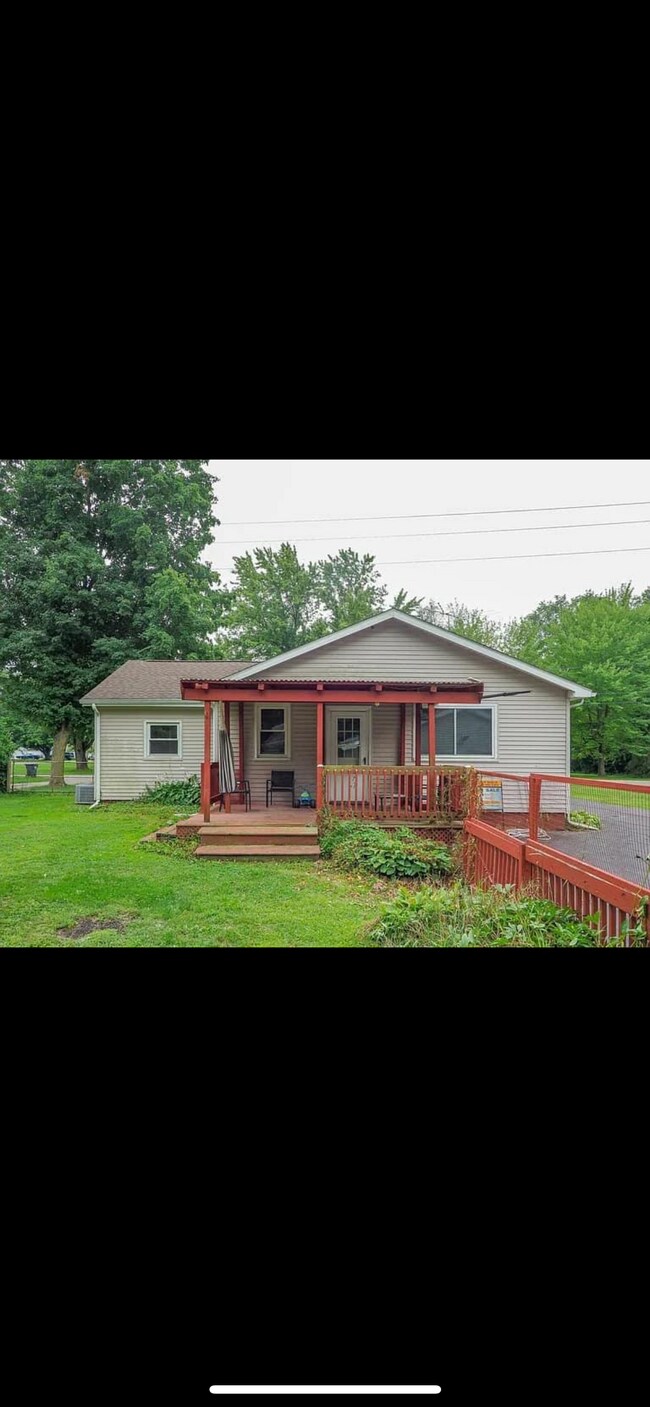Building Photo - 5147 Fordham Ave