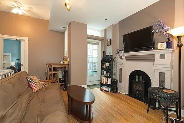 Foto del edificio - 444 Jersey Ave