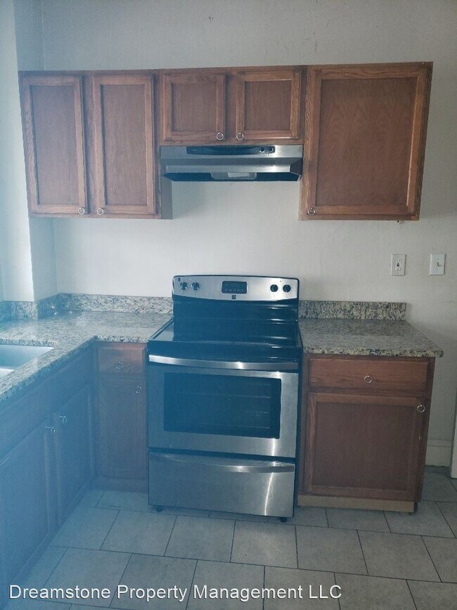 Foto del edificio - 2 br, 1 bath House - 406 Mathewson Place SW