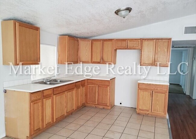 Foto del edificio - 3213 W Holly St