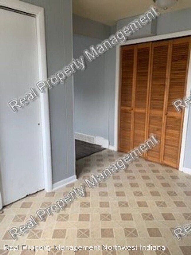 Building Photo - 1 br, 1 bath House - 114 East North Street