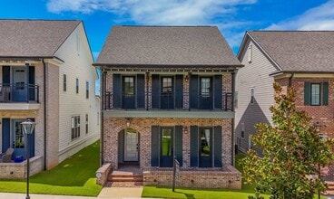 Building Photo - 3026 Gentilly St