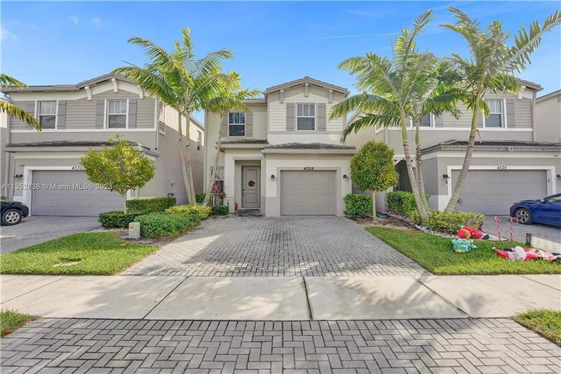 4528 NW 48th Terrace Unit 4528, Tamarac, FL 33319 Condo for Rent in