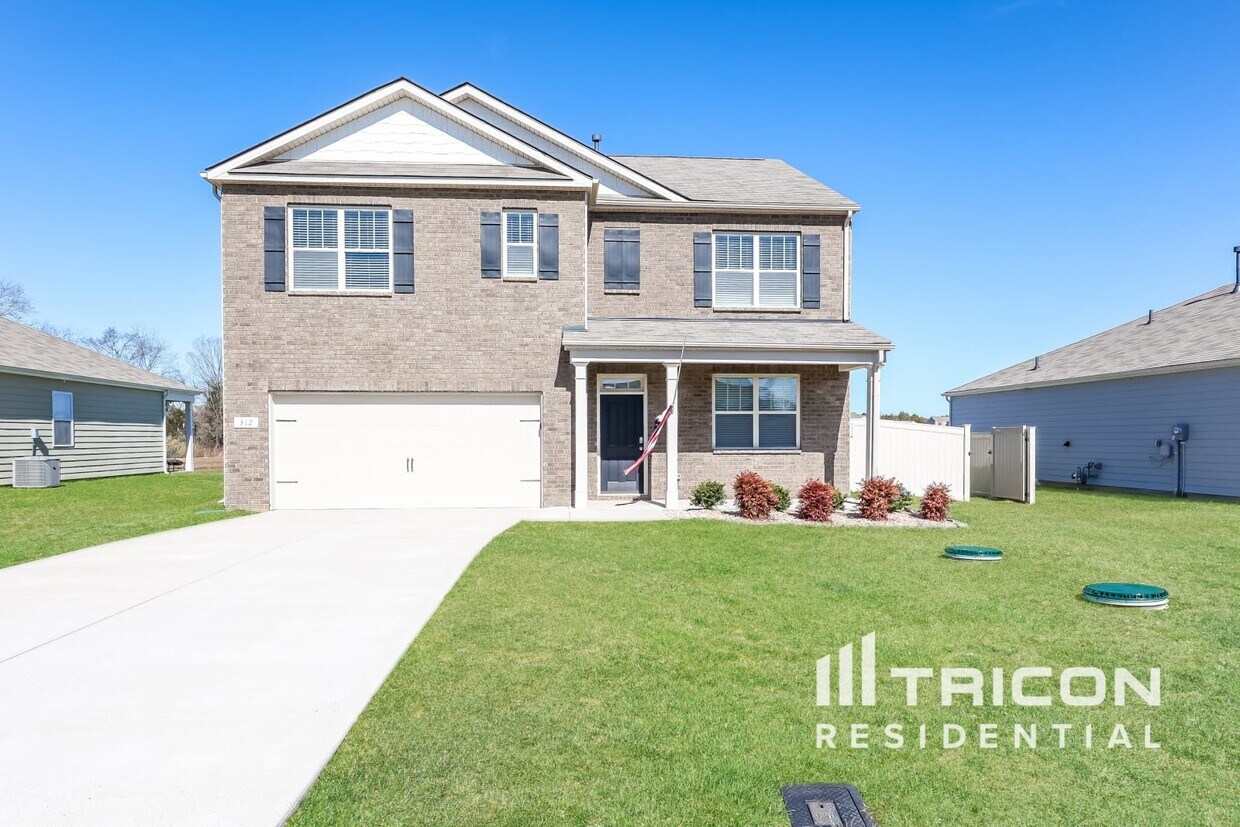Foto principal - 312 Tessa Grace Way Murfreesboro TN