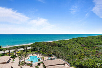 Building Photo - 700 Ocean Royale