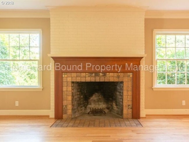 Foto del edificio - 2733 NE 102nd Ave