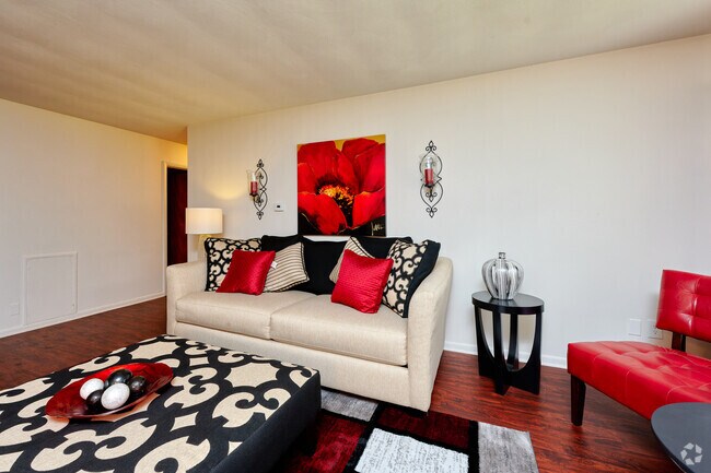2BR, 1BA-900SF Living Room - Greece Commons