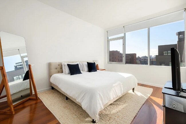 Foto del edificio - 170 N 11th St