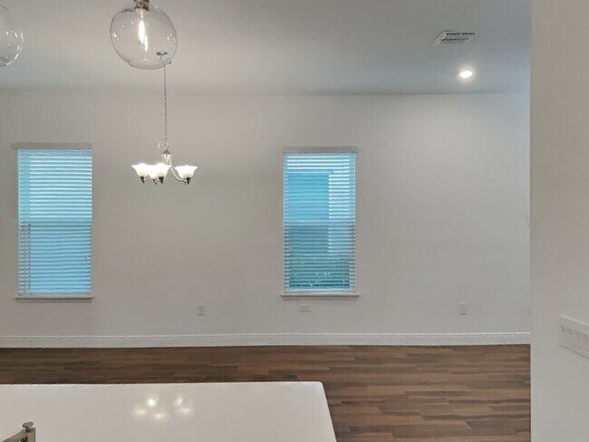 Building Photo - 11530 Charnock Dr