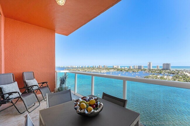 Foto del edificio - 2640 Lake Shore Dr