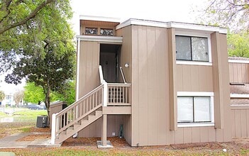 Building Photo - 5083 Eaglesmere Dr