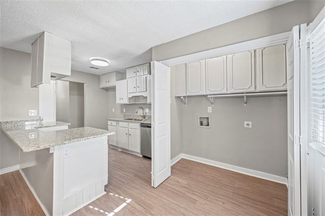 Foto del edificio - 565 Park Center Blvd