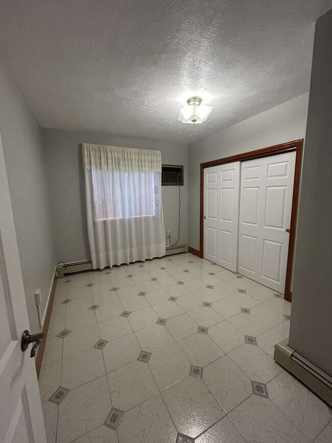 Foto del edificio - 58 Maple St