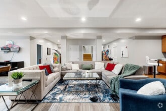 Building Photo - 2630 S Throop St