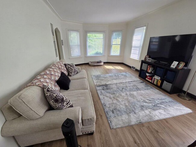 Foto del edificio - 6614 5th Ave