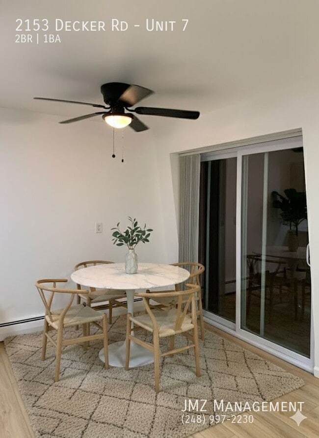 Foto del edificio - 2153 Decker Rd