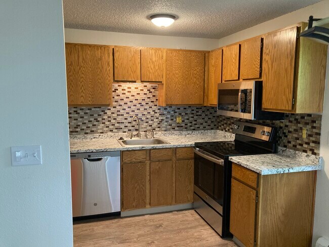 Building Photo - 3315 Chisholm Trail
