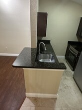 Building Photo - 2850 N Oakland Forest Dr