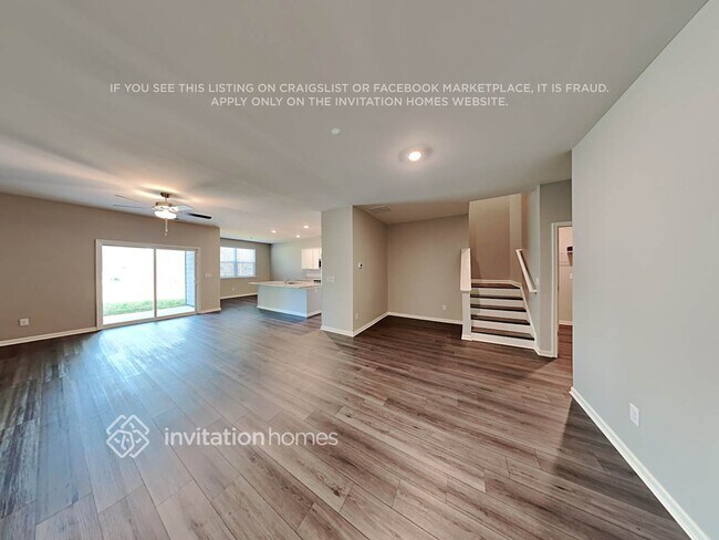 Foto del edificio - 105 Webster Cir