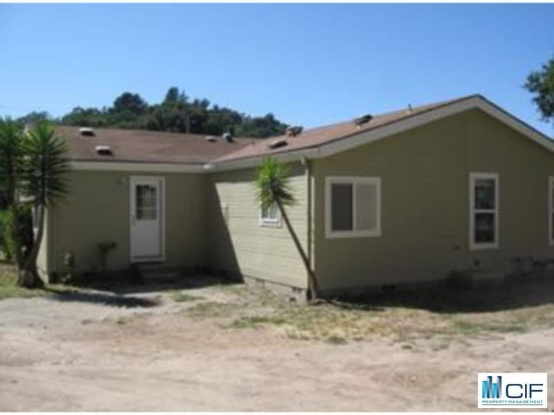 Primary Photo - 480 Vega Rd