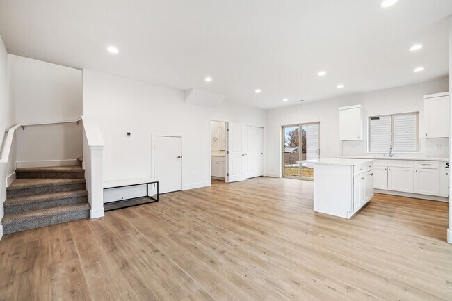 Foto del edificio - 1009 S Underwood Pl