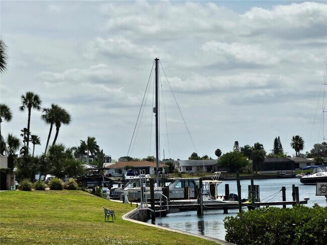 Foto del edificio - 1028 Apollo Beach Blvd