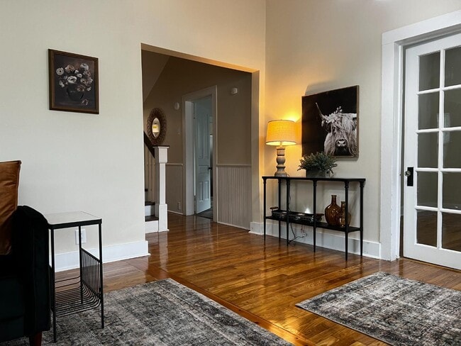 Building Photo - 500 Carthage Rd