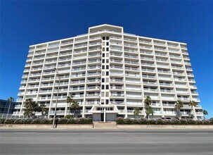 Building Photo - 7700 Seawall Blvd