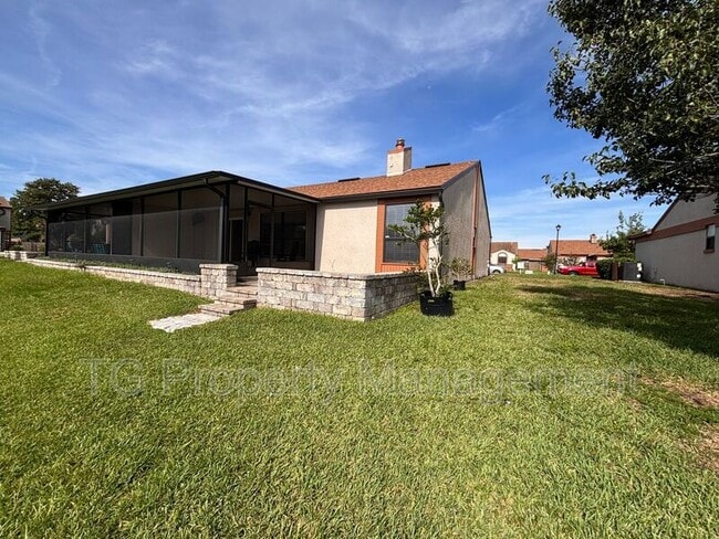 Building Photo - 7823 Fawn Brook Cir E