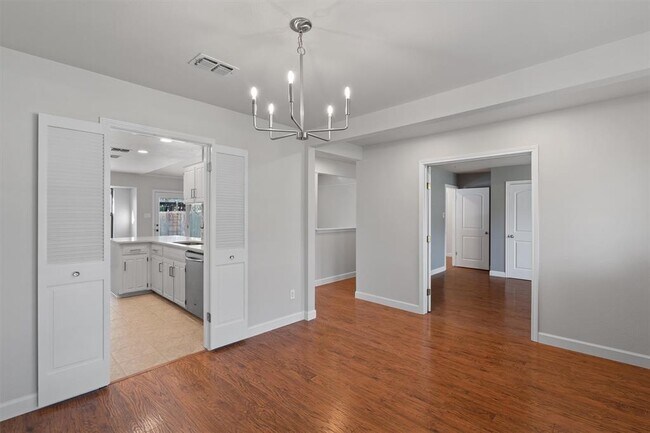 Building Photo - 4901 Travis Country Cir