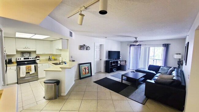 Foto del edificio - 2033 SE 10th Ave